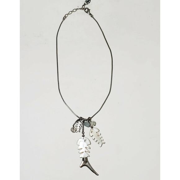 Mother-of-Pearl MOP Fish Bones Silver Tone Necklace Signed Nature - Picture 2 of 4